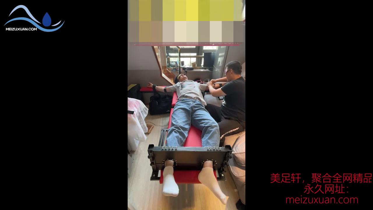 MZB161-超级怕痒的直男教练上身kb挠痒